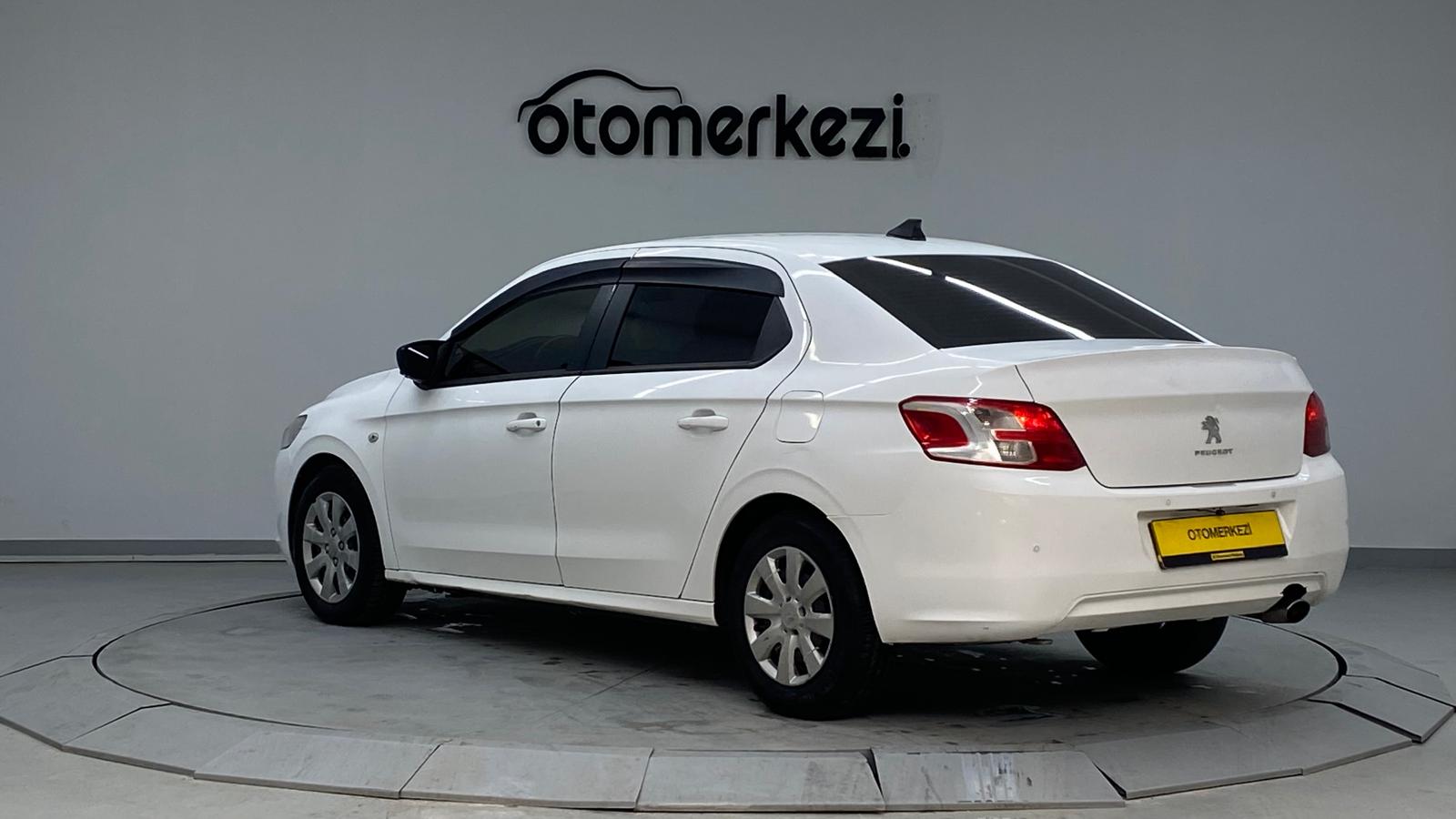 PEUGEOT 301 7